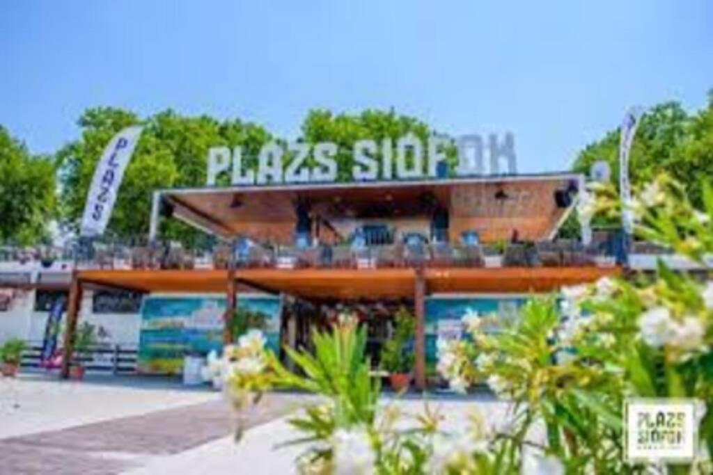 Lido Di - Aranypart - Minden 1 Percre! Siófok