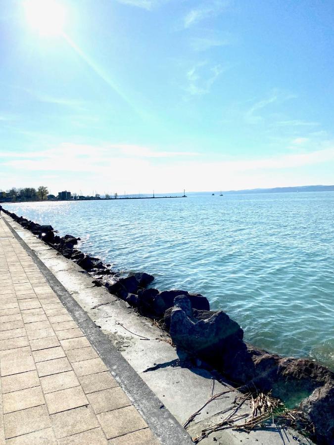 Lido Di - Aranypart - Minden 1 Percre! *